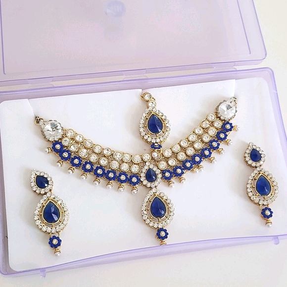 Necklace Set NIB - Picture 11 of 12